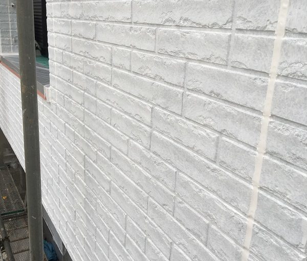長野県小諸市　外壁塗装　外壁塗装の工程　無機系塗料ダイヤスーパーセラン