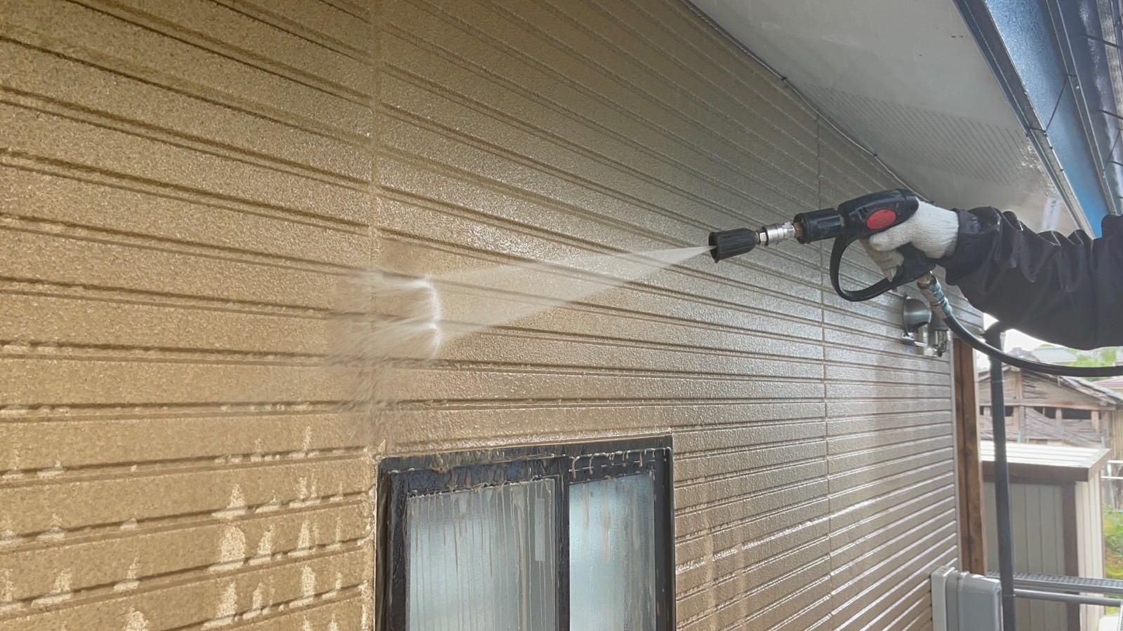 長野県松本市　H様邸　外壁塗装工事　高圧洗浄をする理由とは？