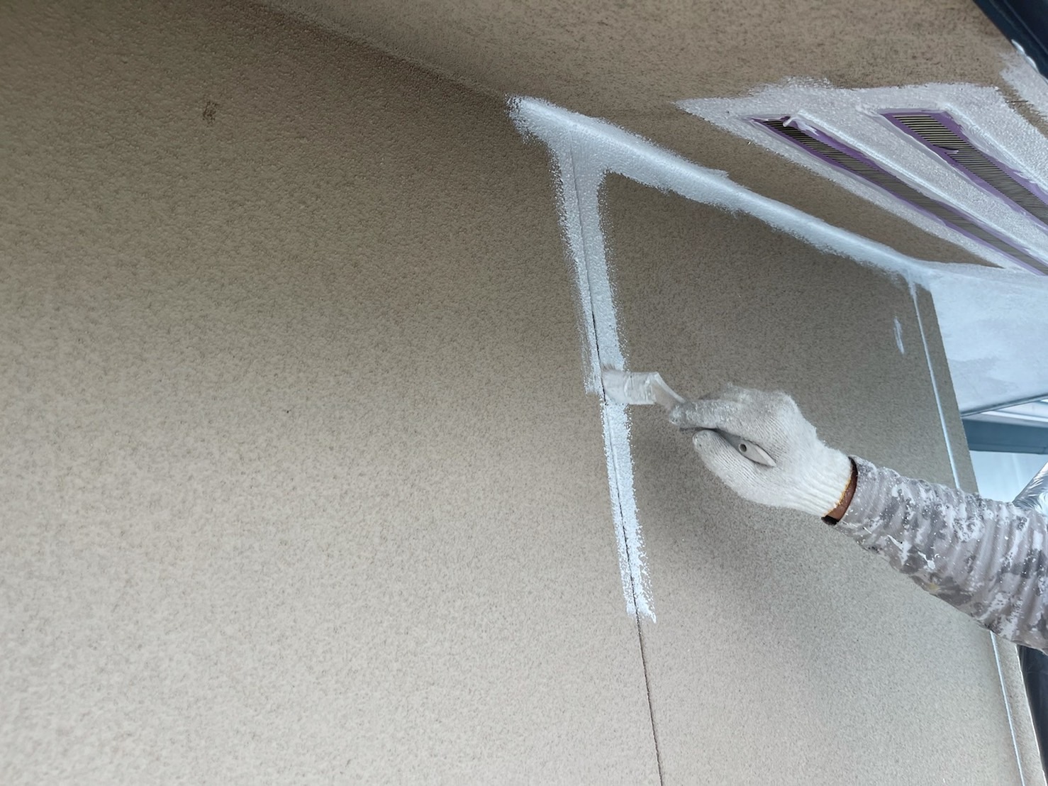 長野県塩尻市　M様邸　外壁・屋根塗装工事　外壁は下塗りが大切！
