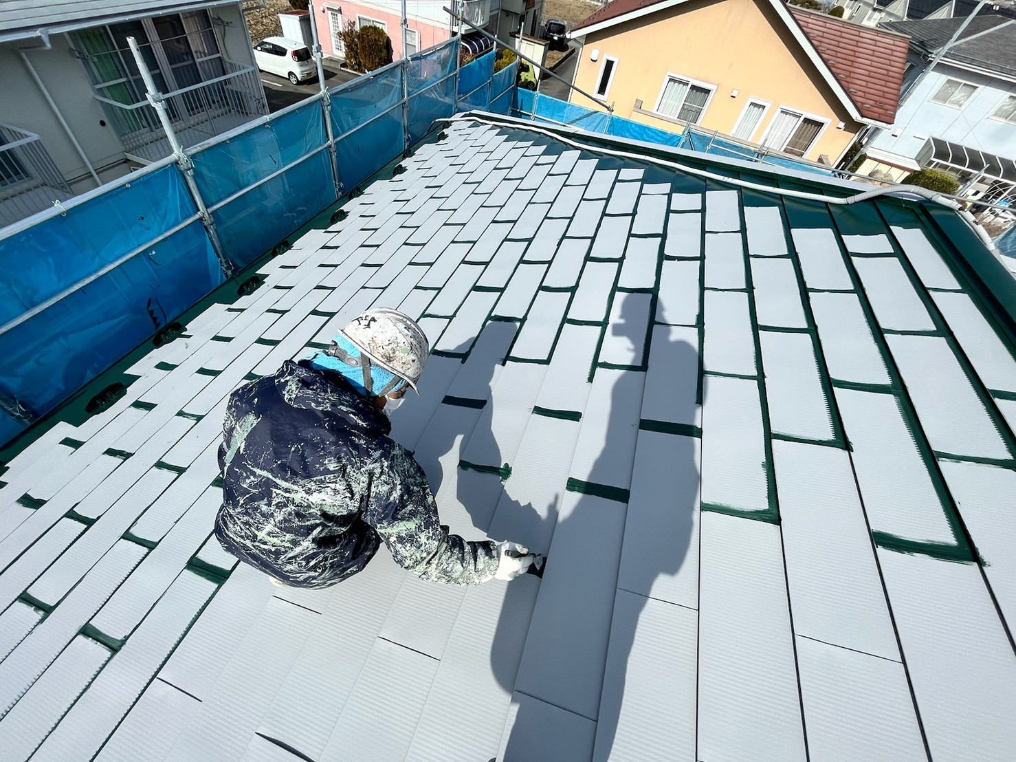長野県諏訪市　N様邸　屋根・外壁塗装工事　屋根塗装は下塗りが大事！