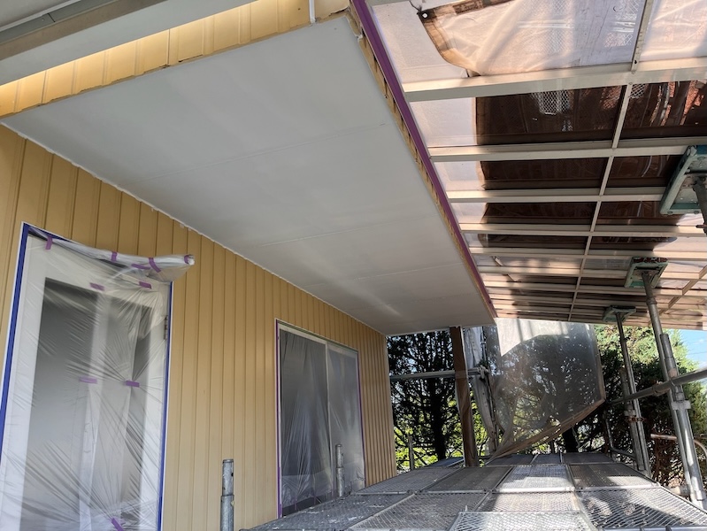 長野県上伊那郡箕輪町｜軒天井を塗装しました！こちらの確認も忘れないでください！