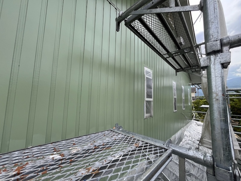 長野県上伊那郡箕輪町｜屋根塗装・外壁塗装が完了！施工前と施工後をレポート