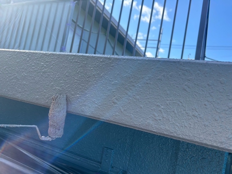 外壁・軒裏・軒先の中塗り工程をレポート!|長野県松本市