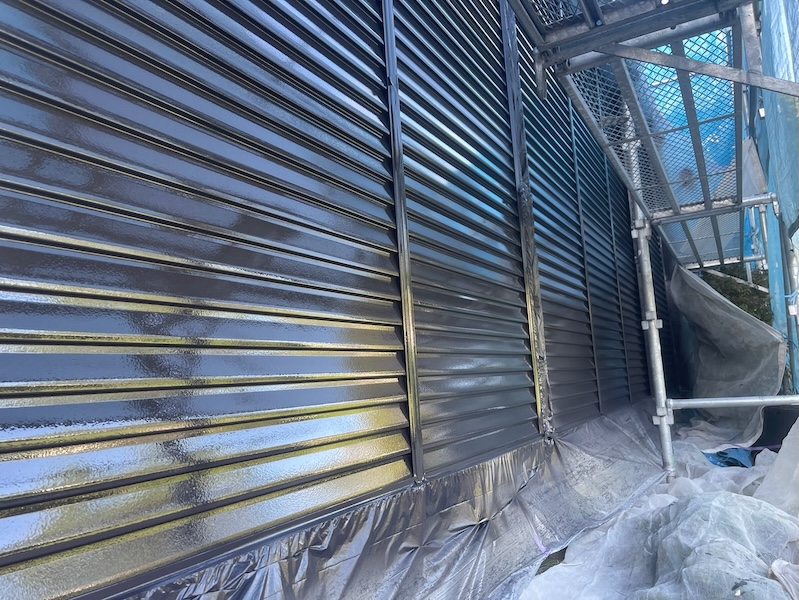 雨戸は吹き付け塗装で仕上げました!|長野県松本市