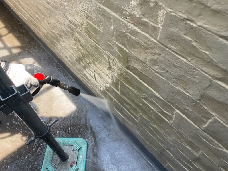 長野県松本市|クラックは目視だけで判断できない?打診検査と高圧洗浄までをレポート!