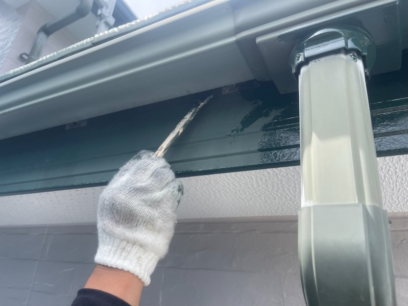 破風板・鼻隠し・雨樋を塗装しました!風雨にさらされる部位の注意点|長野県松本市