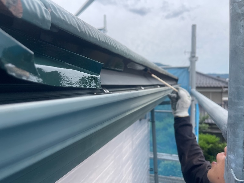 長野県松本市|塗装不要な屋根でも板金の塗装は必要です!