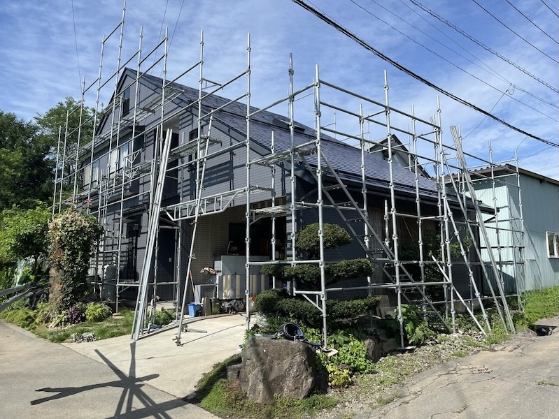 付帯部 軒天井の塗装と施工前・施工後をレポート|長野県上伊那郡