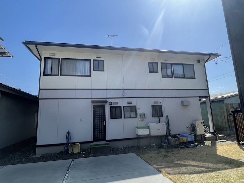 長野県松本市 M様邸 屋根塗装・外壁塗装工事のご依頼。施工前〜足場設置までをレポート