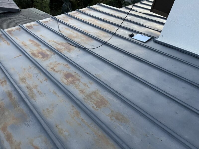 長野県松本市　H様邸　瓦棒屋根の施工前　金属屋根は錆が出る前に塗装を！
