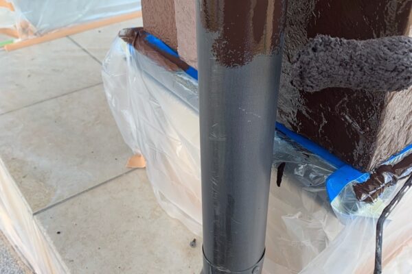 長野県塩尻市　K様邸　雨樋の塗装　破損しているのを放置するリスクとは？