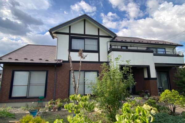 長野県松本市　H様邸　外壁・屋根塗装工事のご依頼をいただきました！　汚れの付着や色あせは塗り替えのサイン