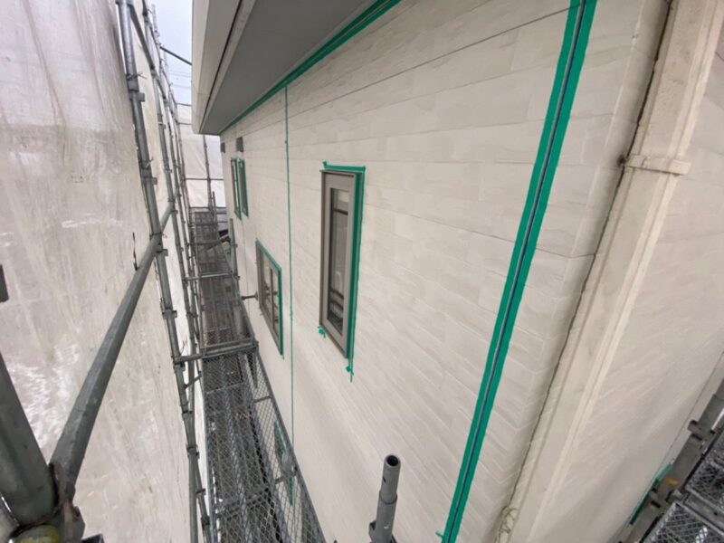 長野県茅野市　M様邸　屋根・外壁塗装工事　目地コーキング打ち替え　新規コーキング充填