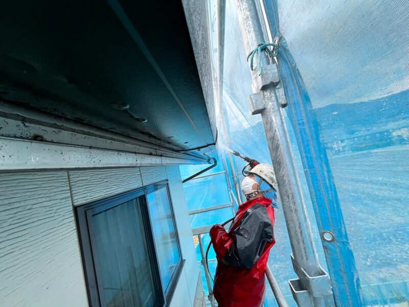 長野県諏訪市　N様邸　屋根・外壁塗装工事　普段お手入れできないところも洗浄しましょう！