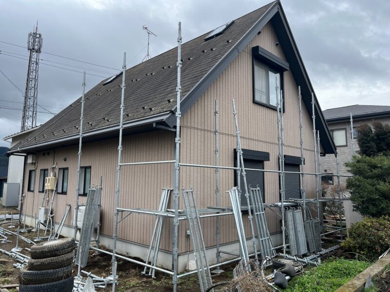 長野県上伊那郡　O様邸　屋根・外壁塗装工事　足場組立設置＋屋根足場設置
