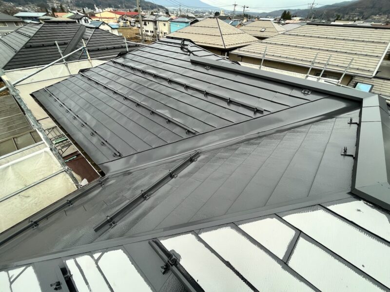 長野県諏訪市　M様邸　屋根・外壁塗装工事　屋根塗装は必要？