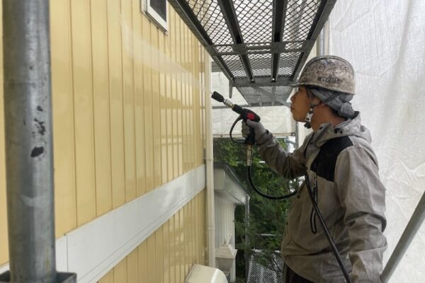 塗装前の高圧洗浄をレポート！｜長野県上伊那郡箕輪町