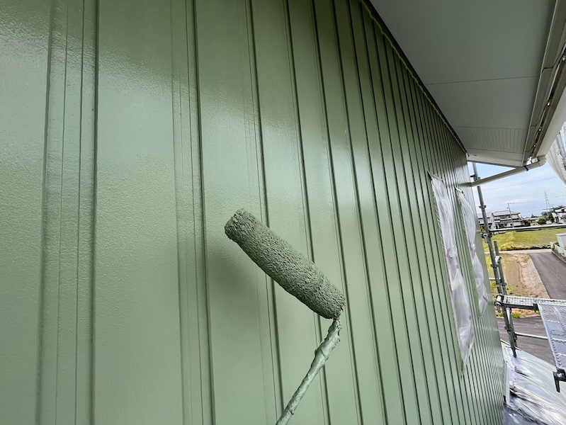 長野県上伊那郡箕輪町｜外壁は落ち着いた雰囲気のグリーンで塗装しました！
