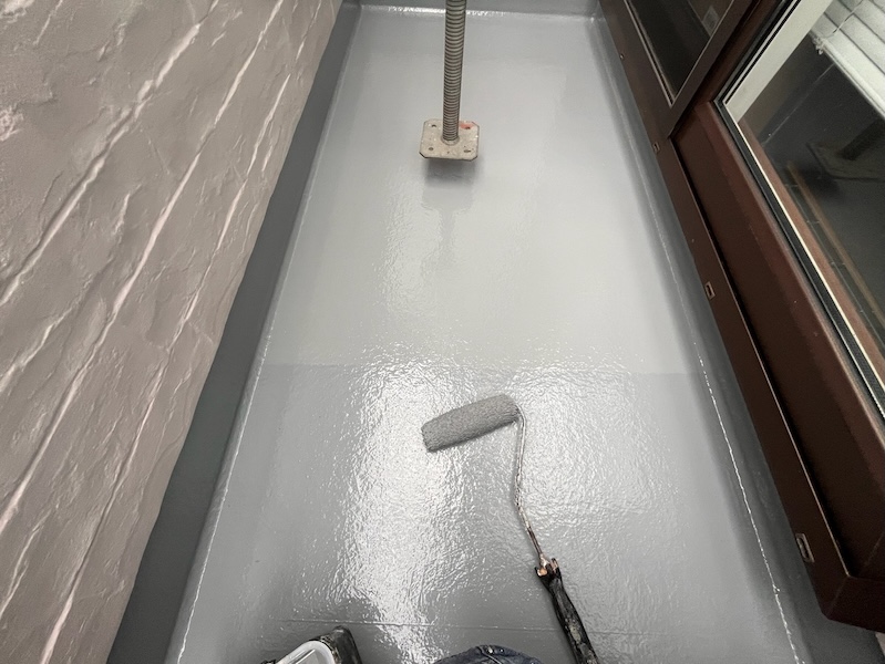 住宅のベランダに多く採用されているFRP防水のメンテナンス方法とタイミング