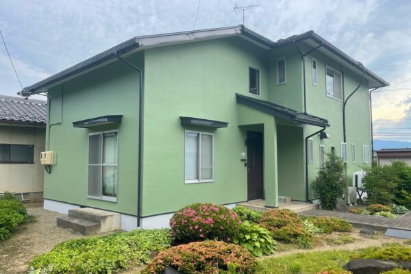 長野県松本市 M様邸 屋根塗装・外壁塗装工事「修理や塗装などていねいに行ってくれて、対応も親切でした」