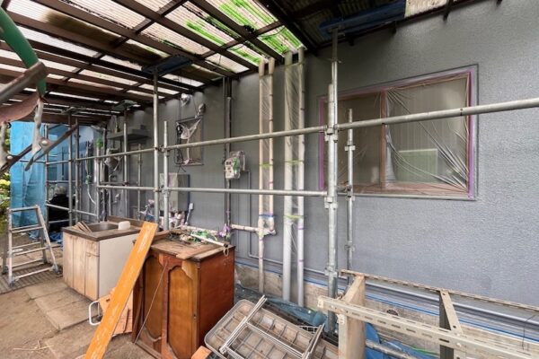 現場環境を守り、塗装の品質を高める養生作業！｜長野県松本市