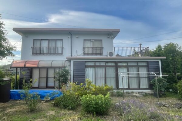 長野県松本市 S様邸 外壁塗装・屋上とバルコニー防水工事「毎日丁寧な作業で更に日報もあり、安心して作業をお任せできました」
